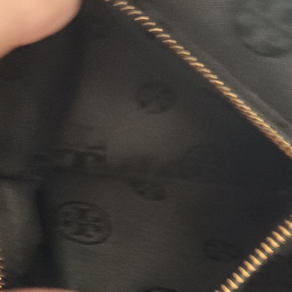 Tory Burch Bombe Leather Crossbody - Picture 11 of 11